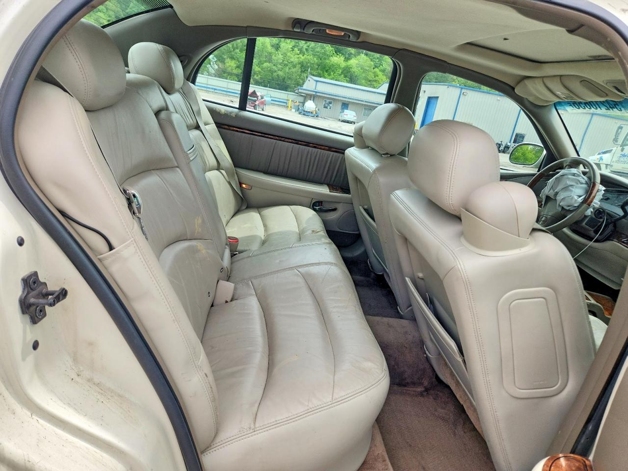 Buick Park Ave Ultra