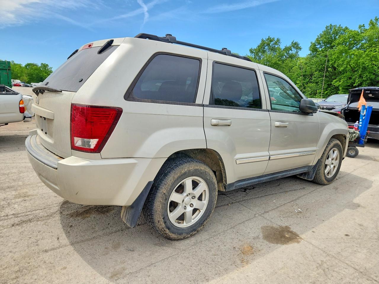 Jeep Cherokee Laredo