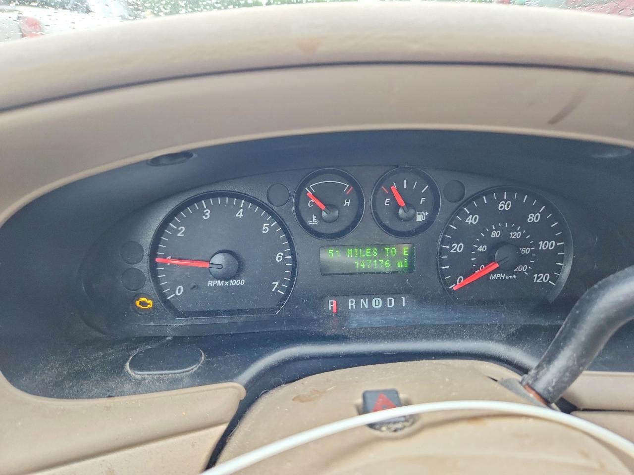 Ford Taurus Se
