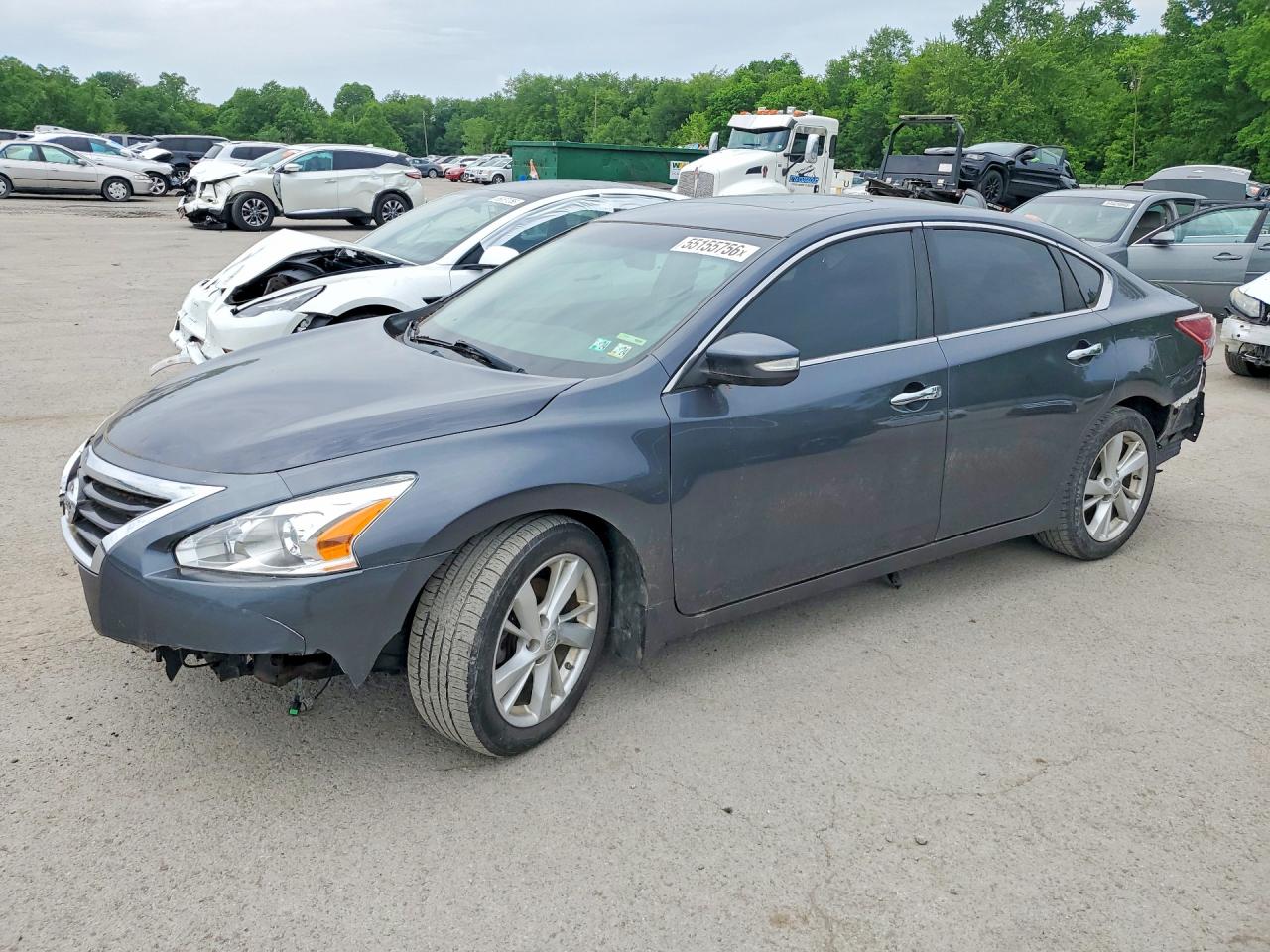 Salvage Nissan Altima Image