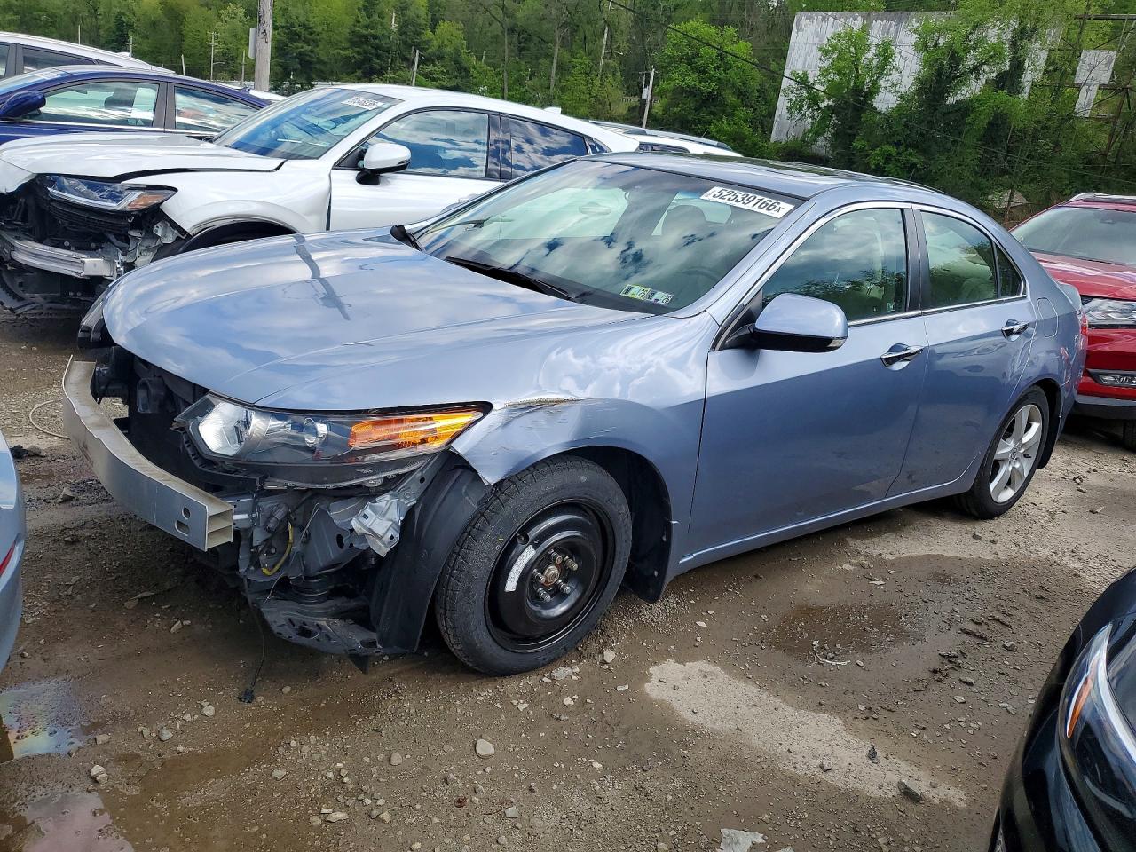 Salvage Acura TSX Image