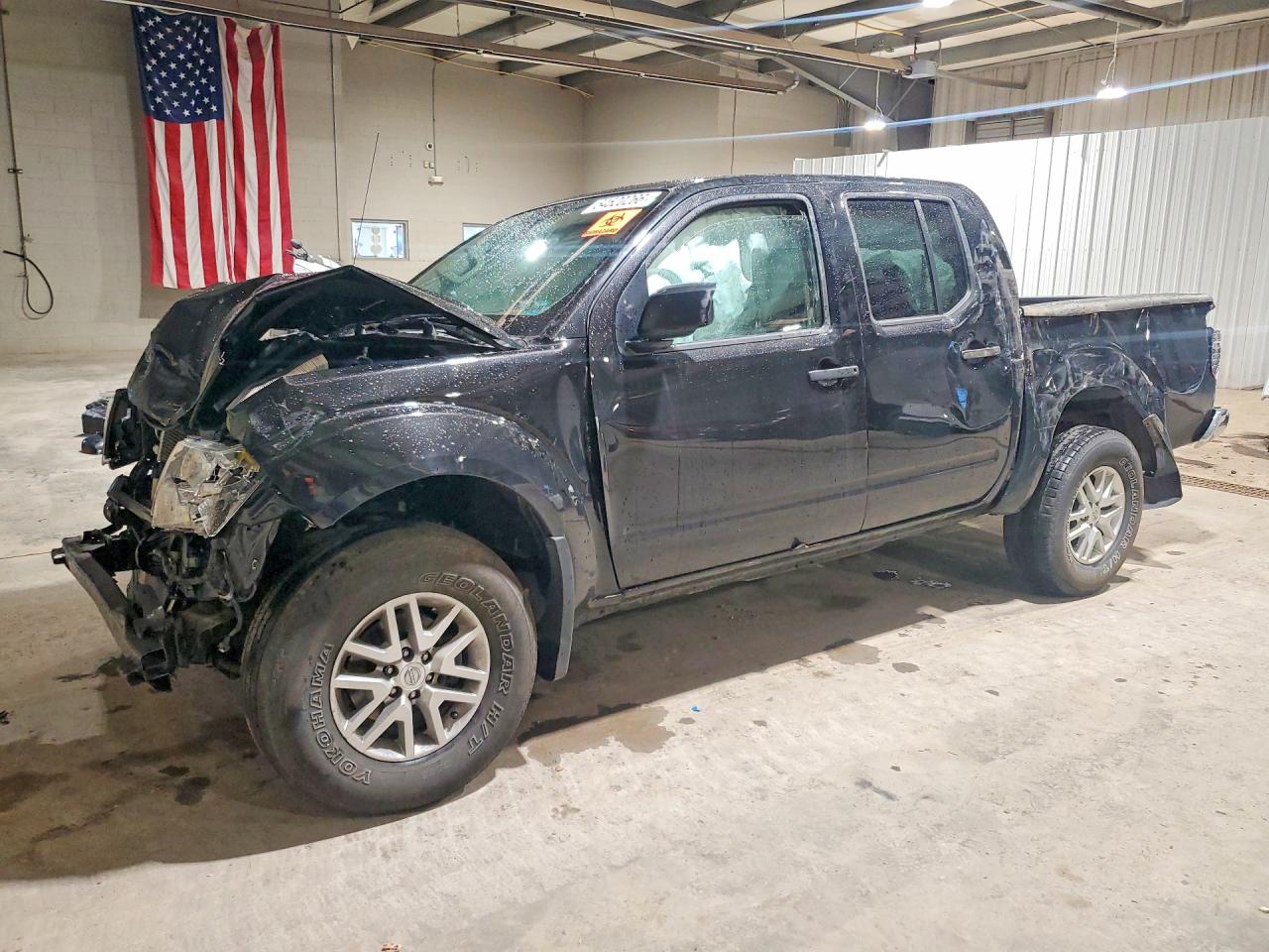Salvage Nissan Frontier Image