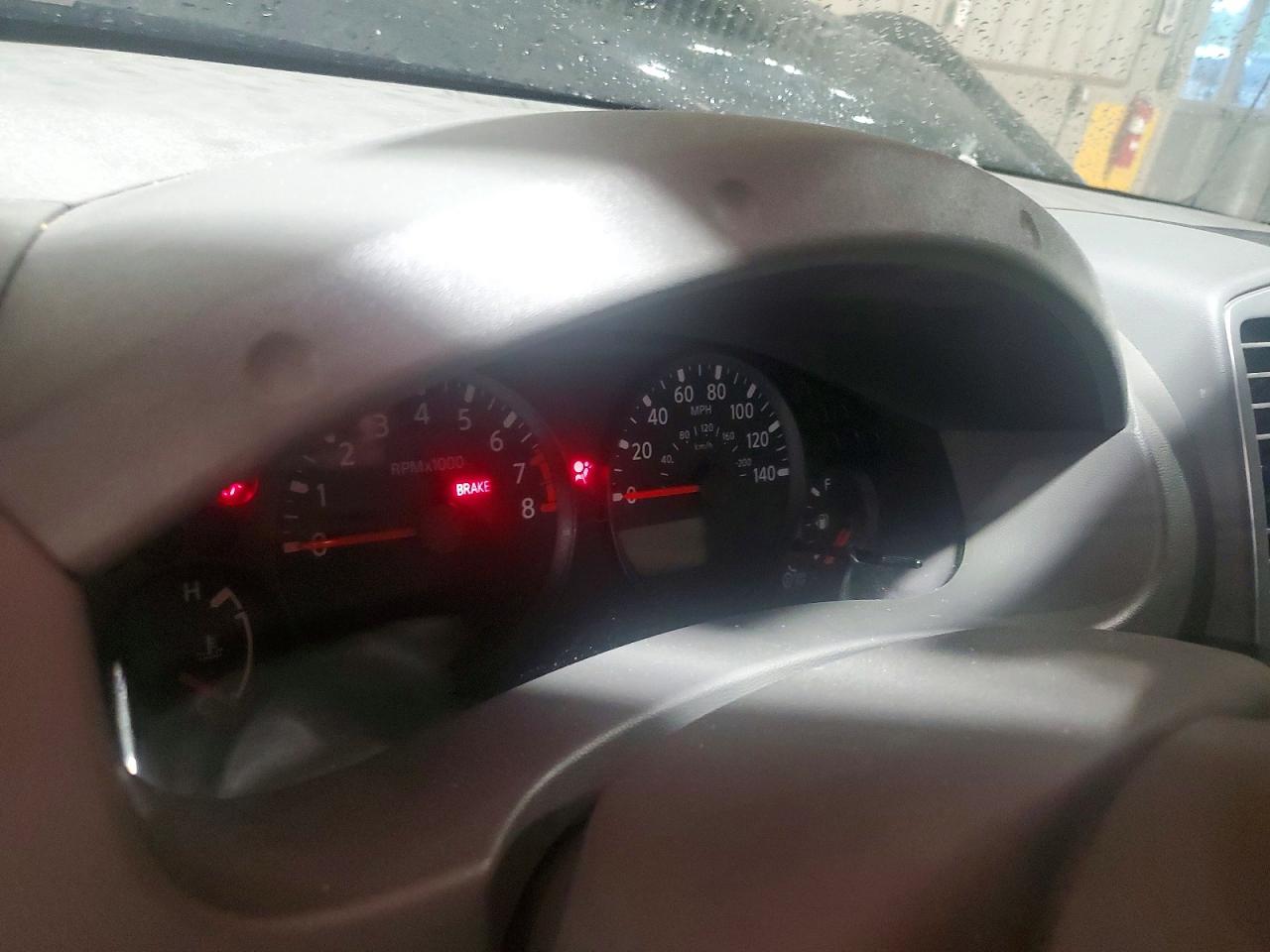 Nissan Frontier Sv