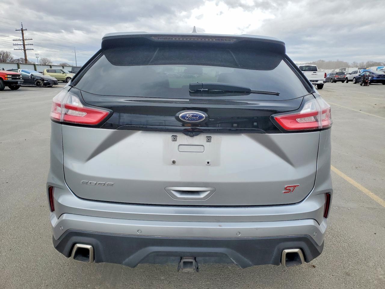 Ford Edge St