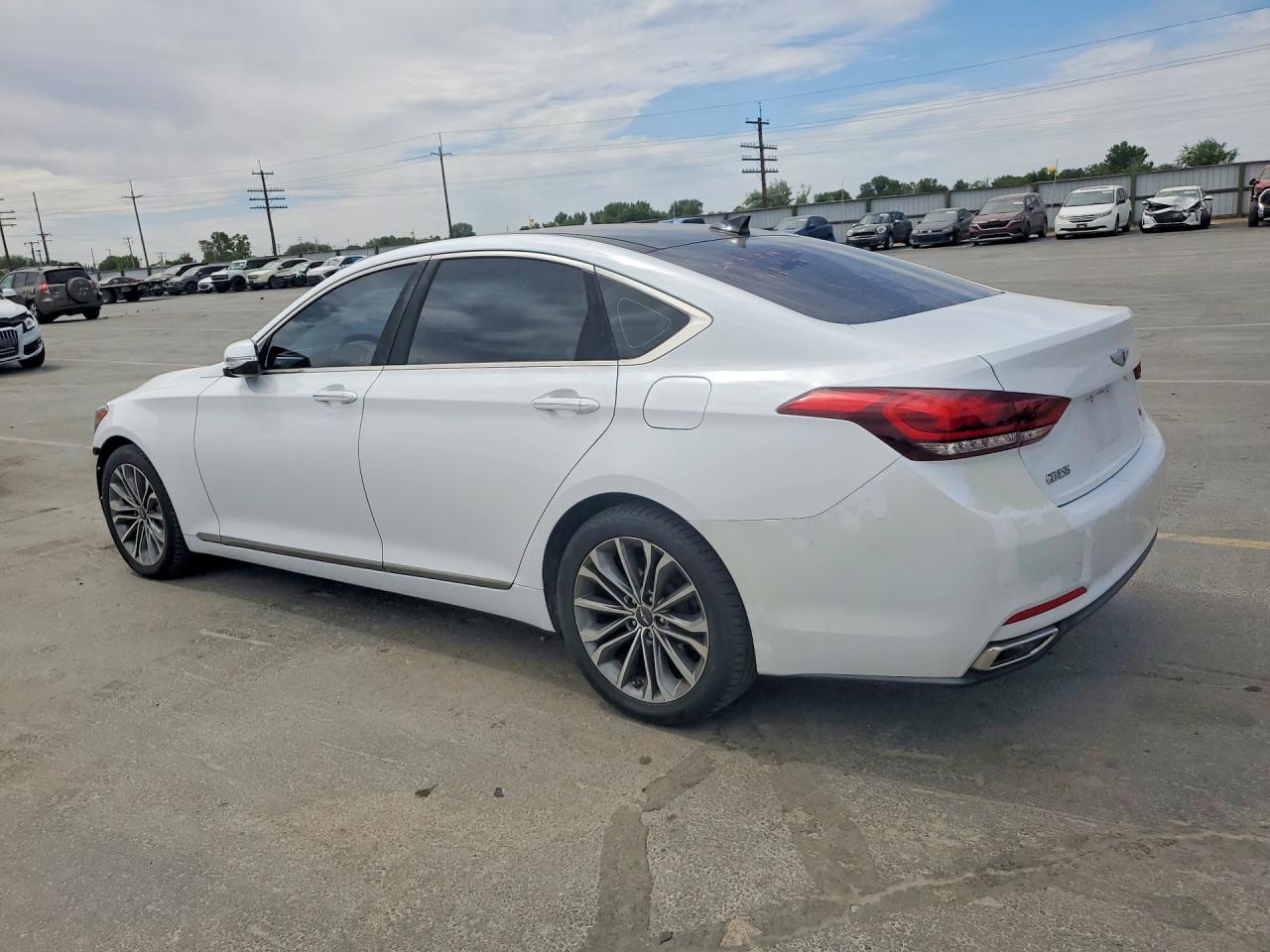 Hyundai Genesis 3.8l