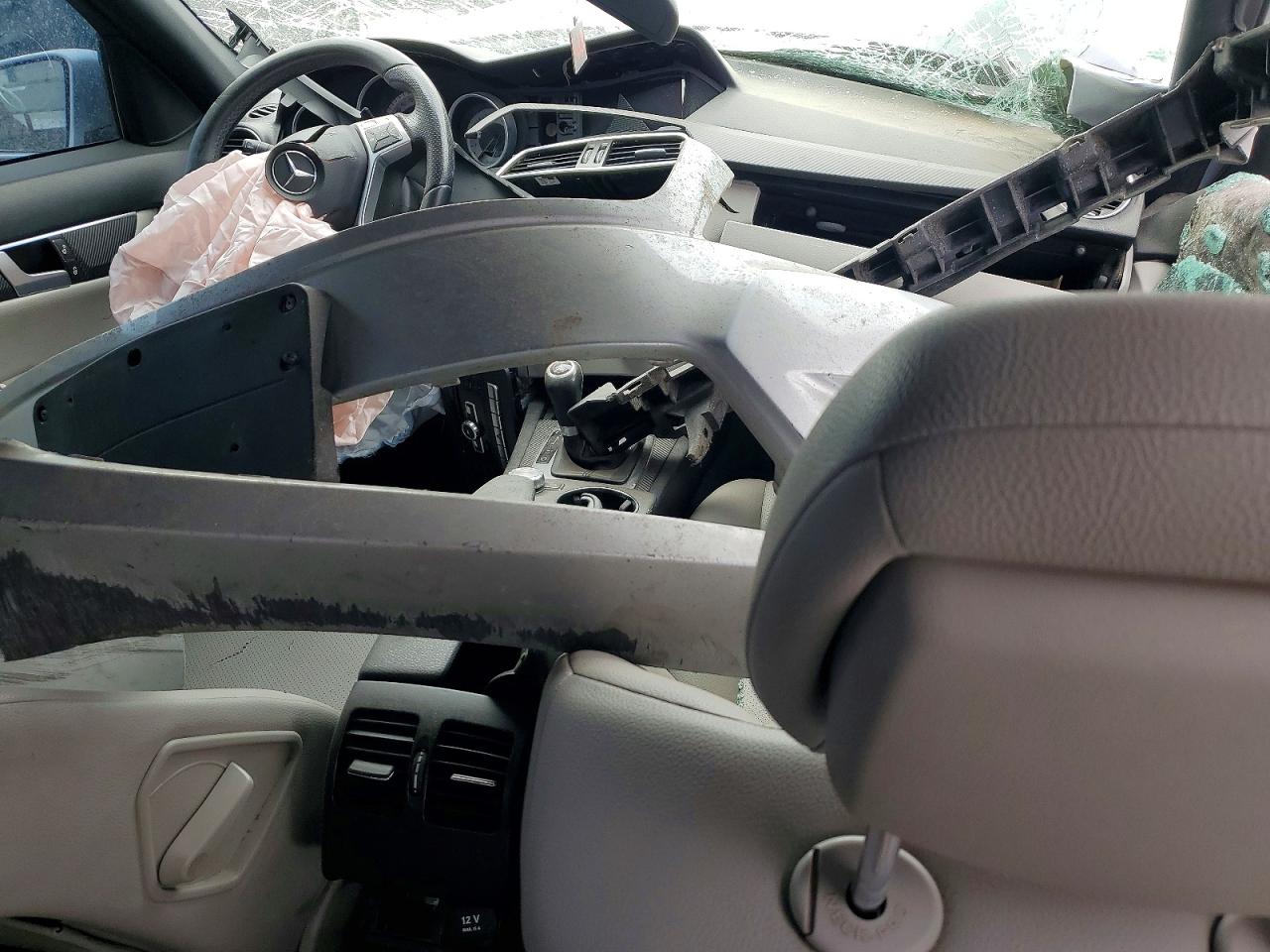 Mercedes-Benz C-Class 250