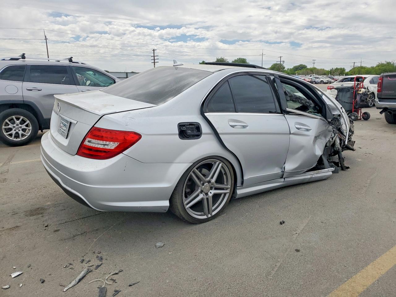 Mercedes-Benz C-Class 250