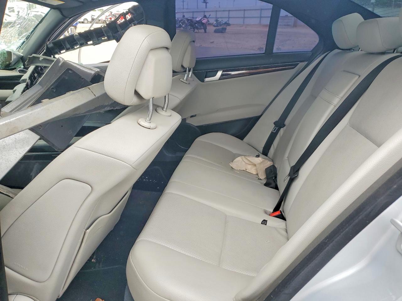 Mercedes-Benz C-Class 250