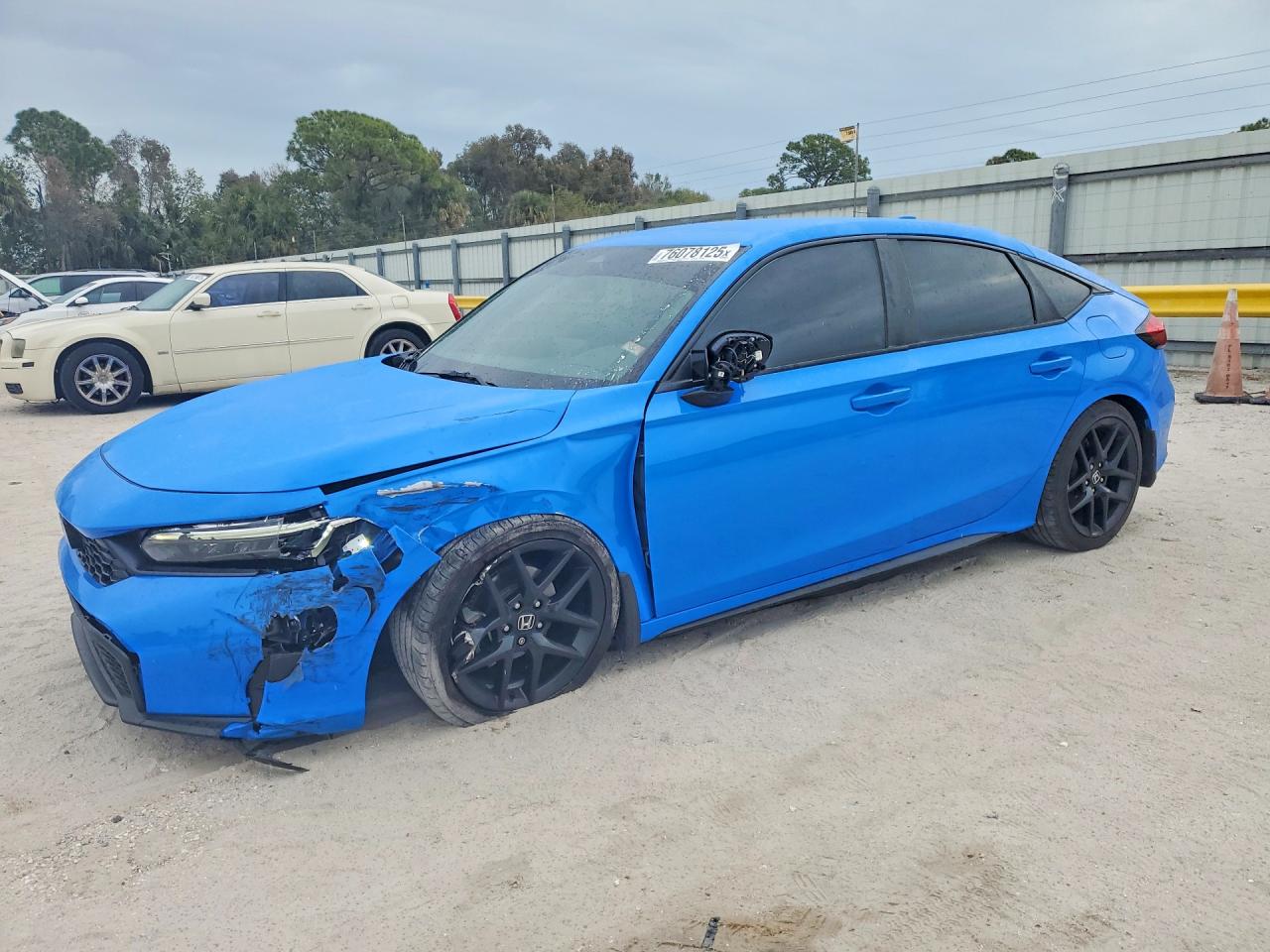 Salvage Honda Civic Image