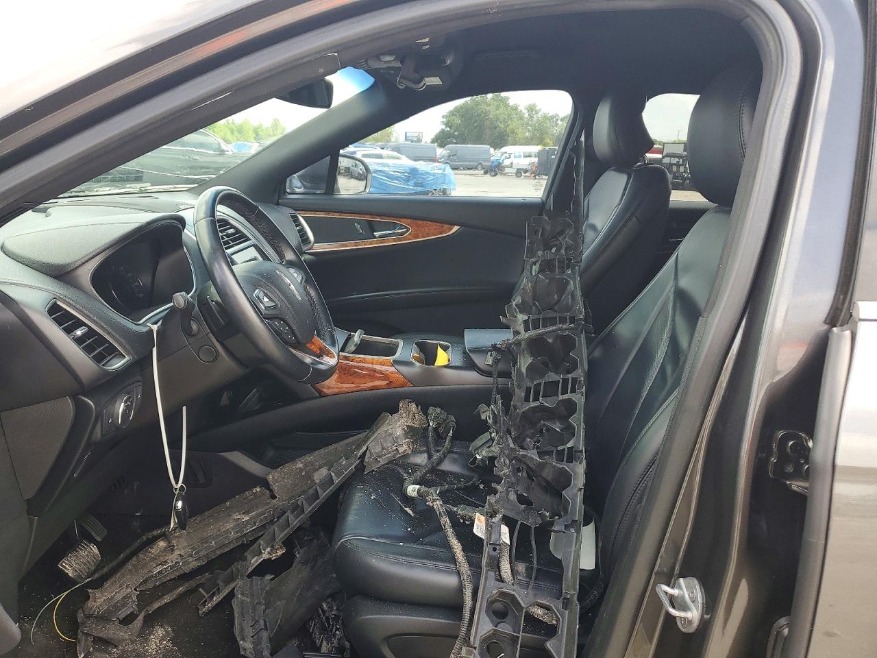 Lincoln MKX Select