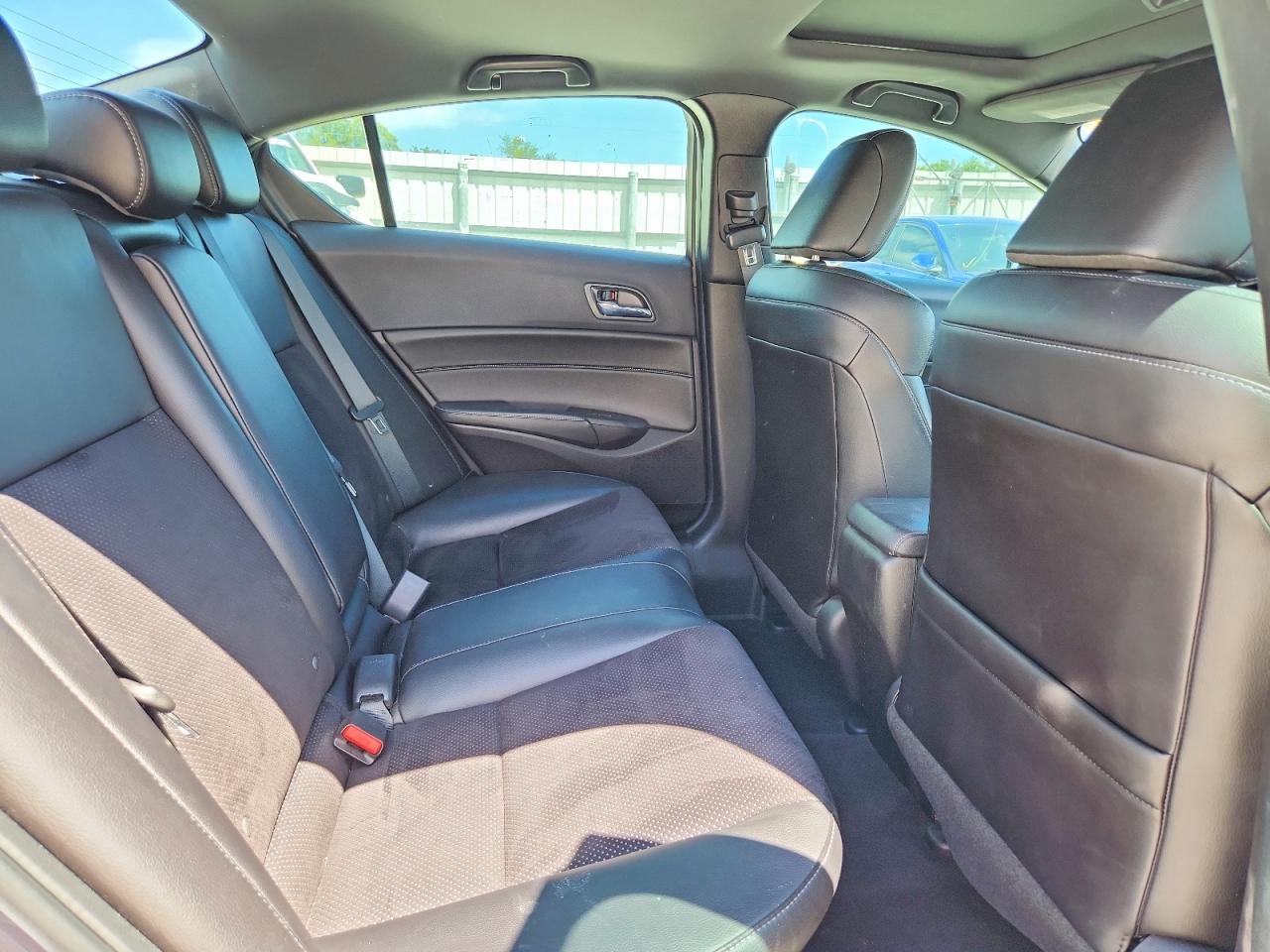 Acura ILX Premium