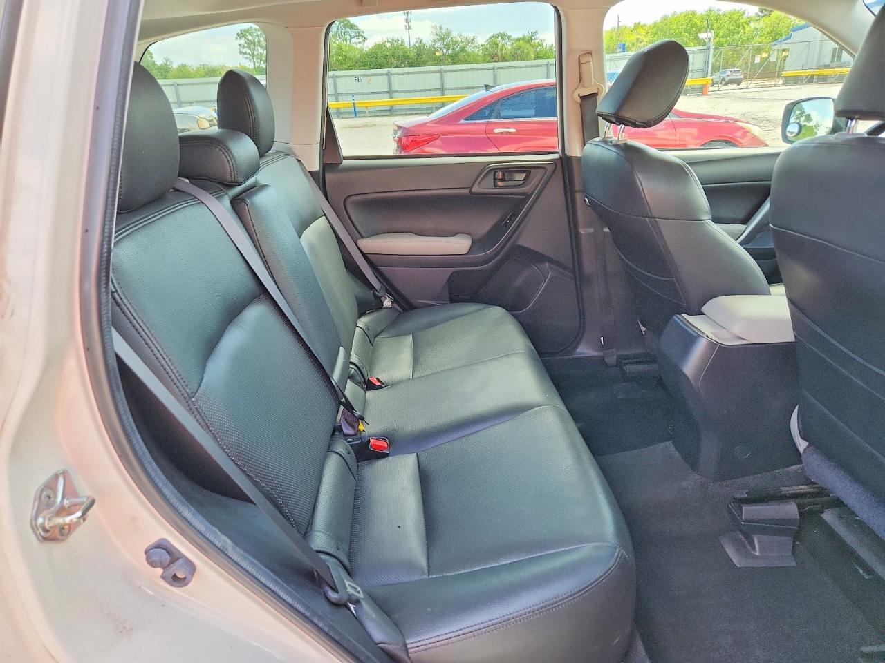 Subaru Forester 2.5i Premium