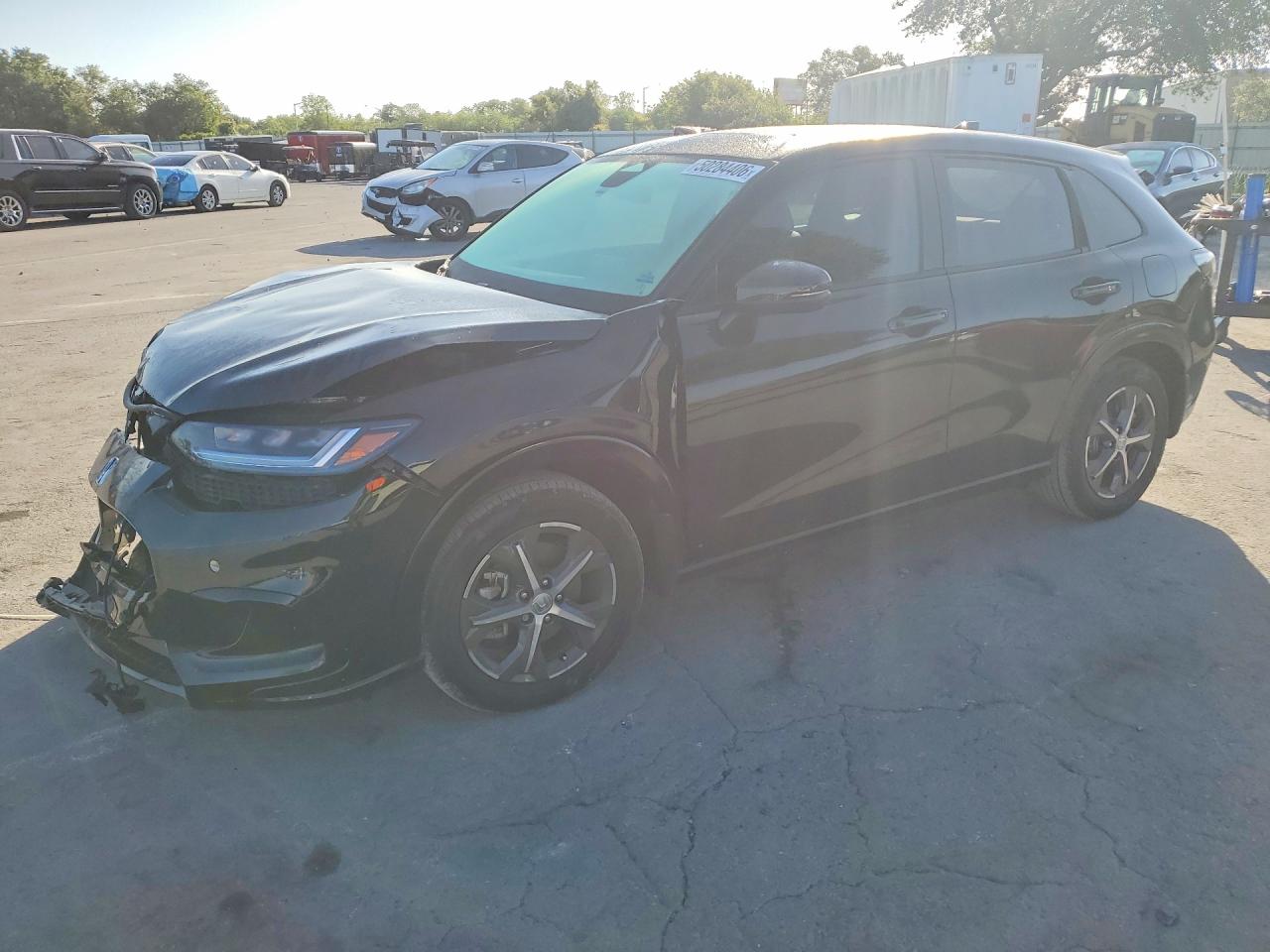 Salvage Honda HR-V Image