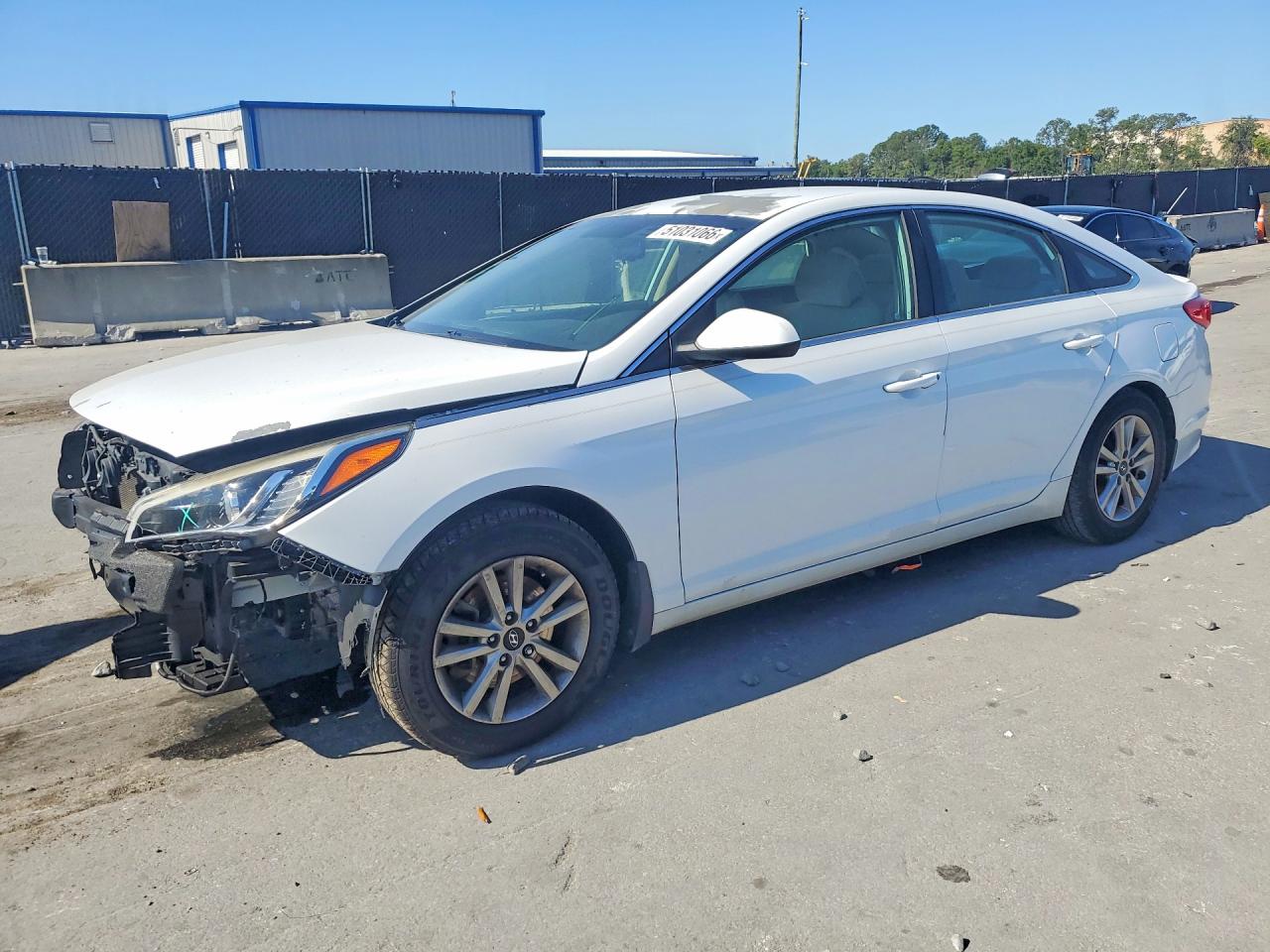 Salvage Hyundai SONATA Image