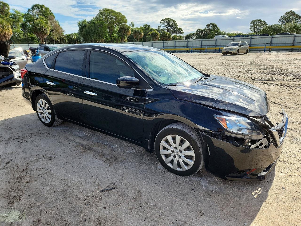 Nissan Sentra S