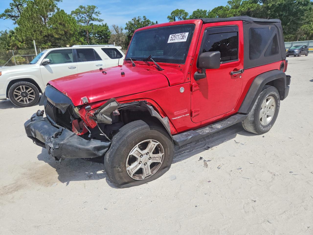 Salvage Jeep Wrangler Image