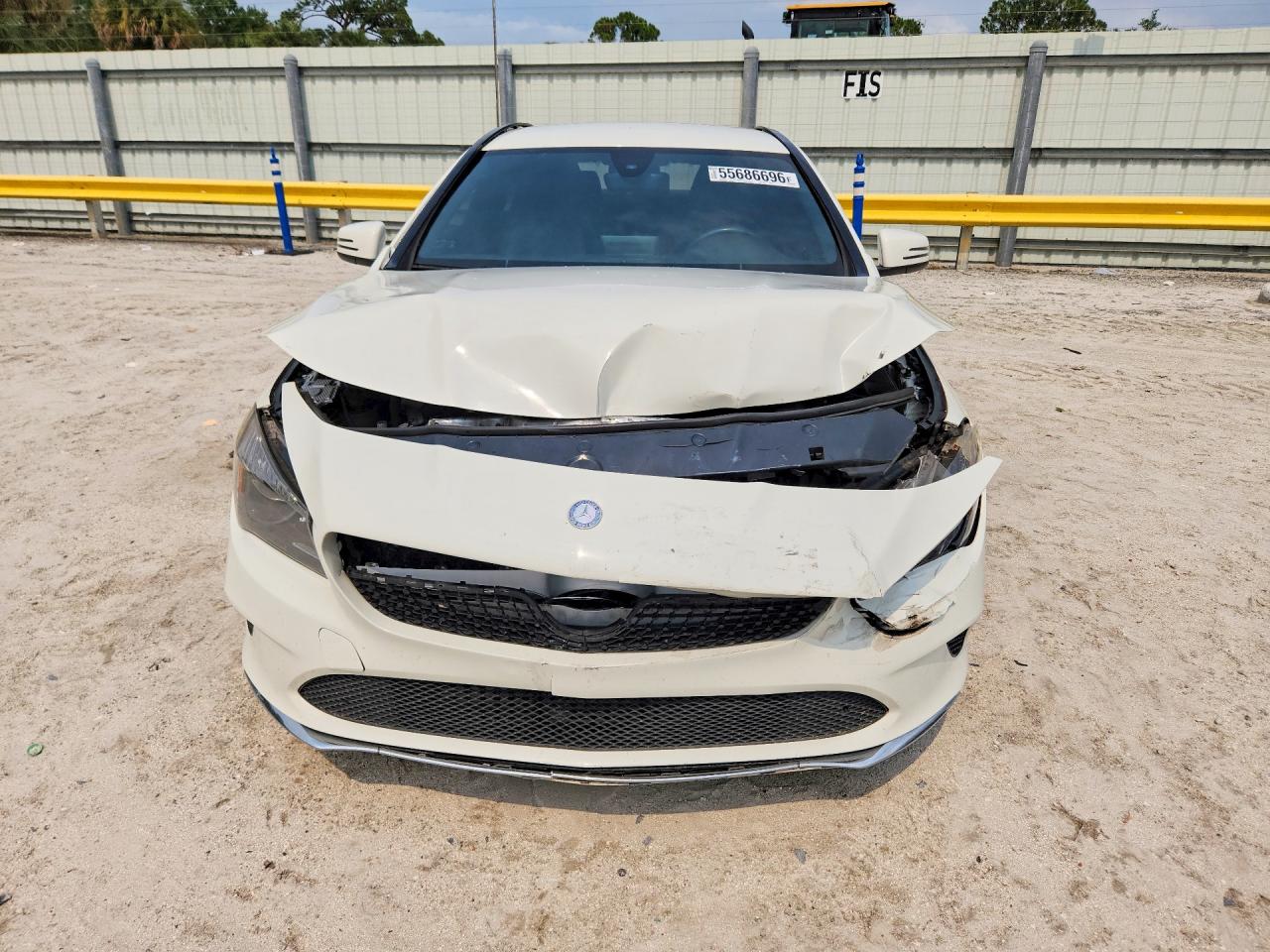 Mercedes-Benz Cla-class 250