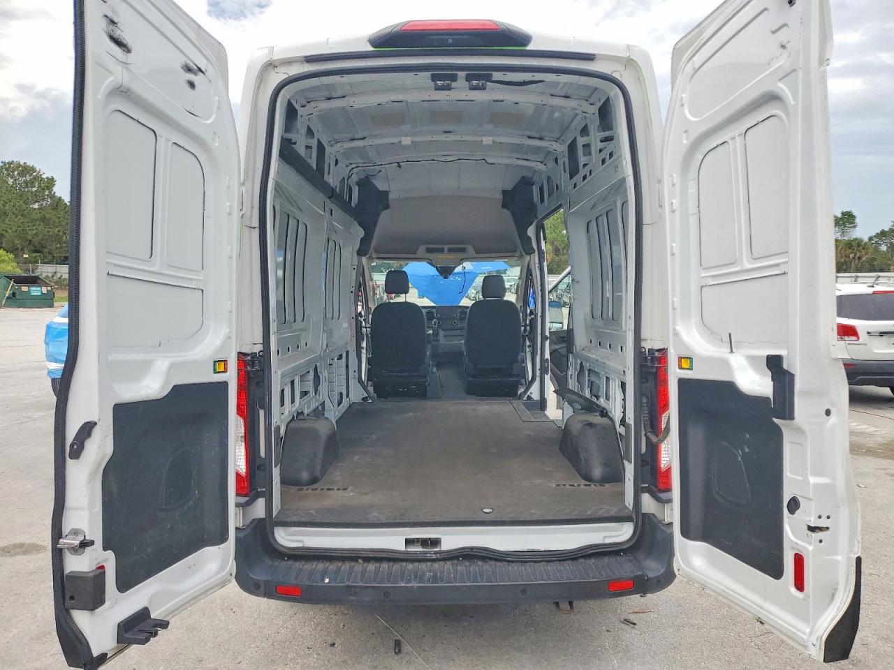 Ford Transit T-250