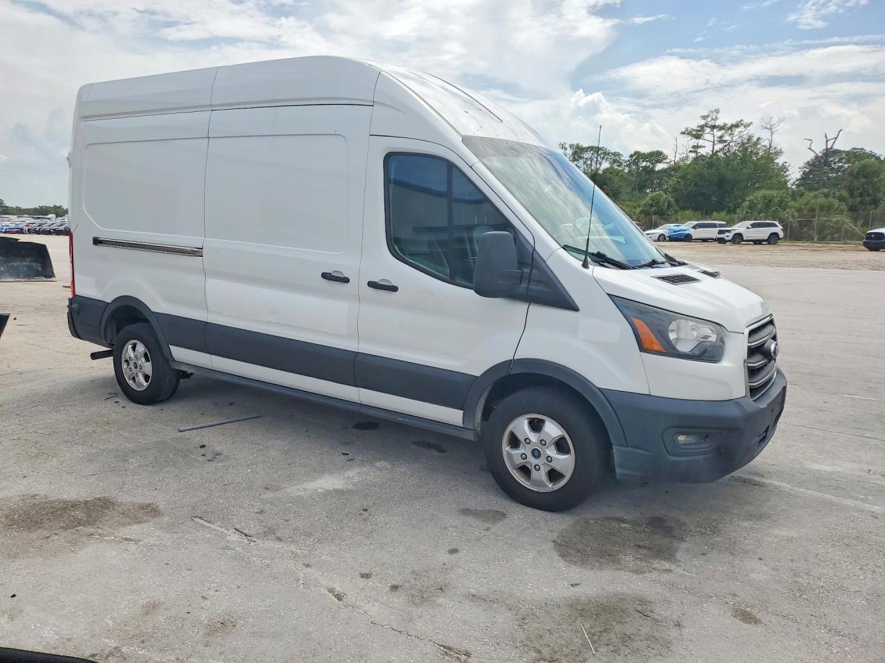 Ford Transit T-250