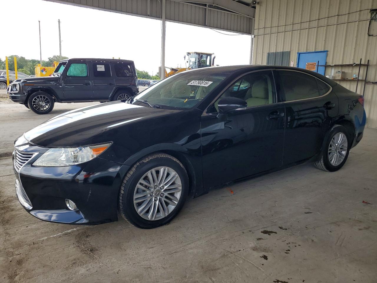 Salvage Lexus Es Image