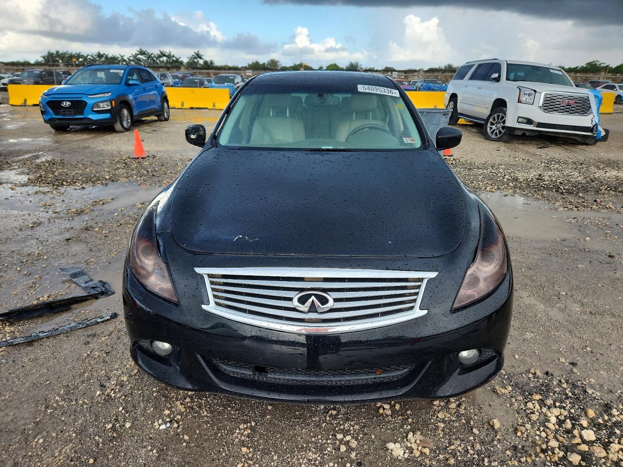INFINITI G37 Journey