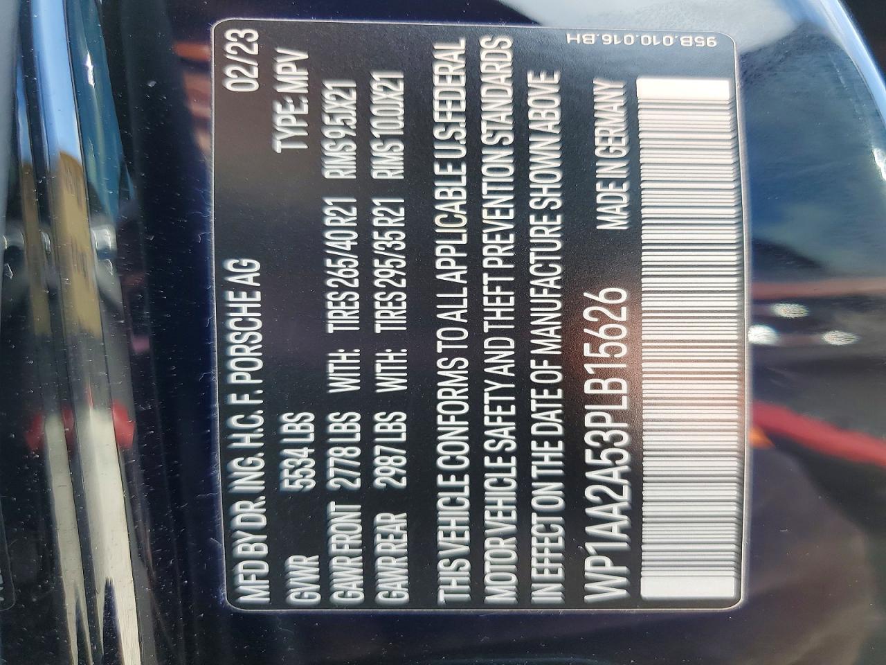Porsche Macan Base