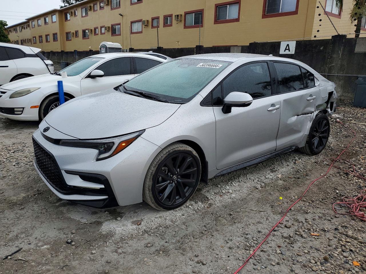 Salvage Toyota Corolla Image
