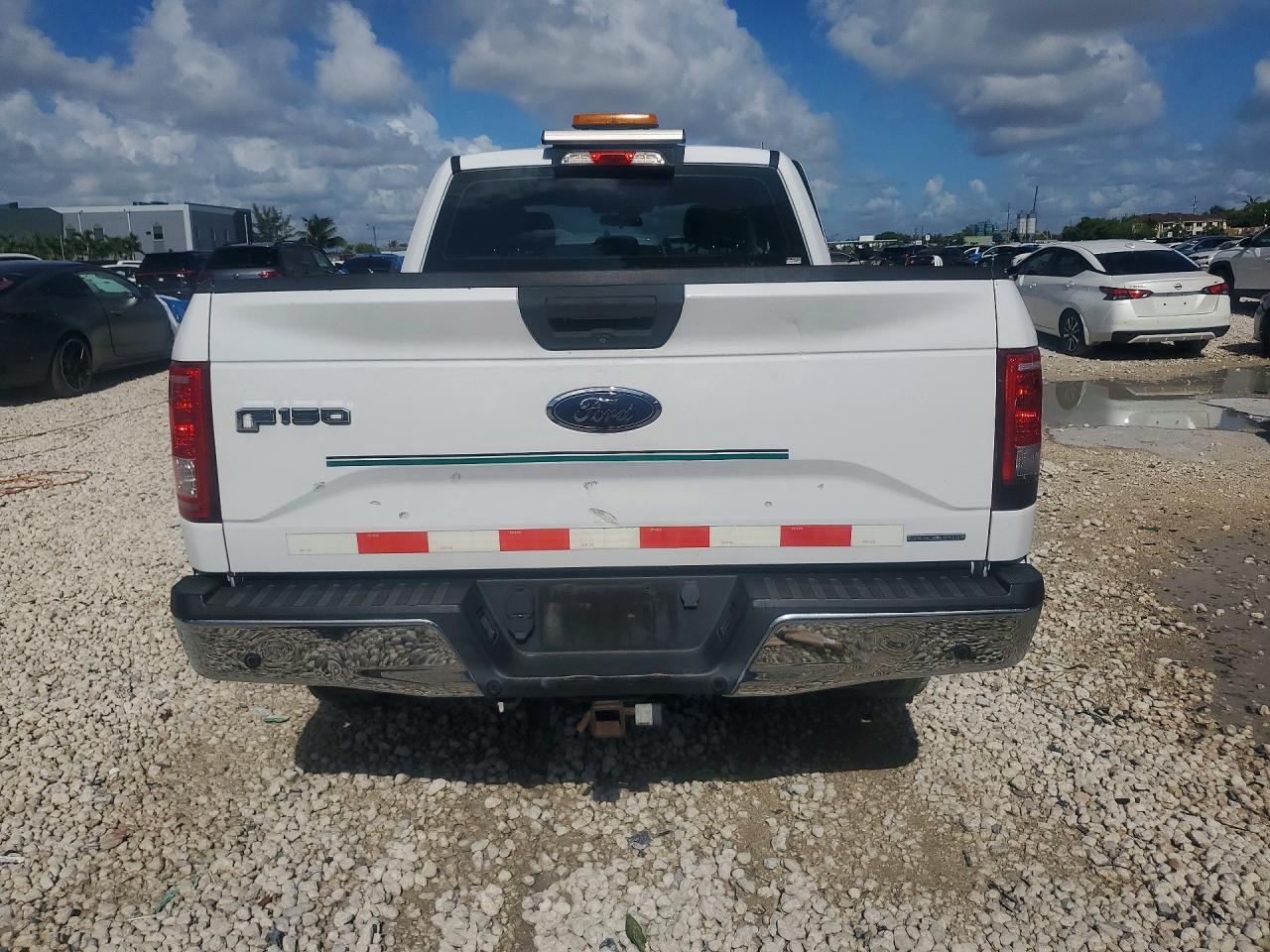 Ford F-150 Super Cab