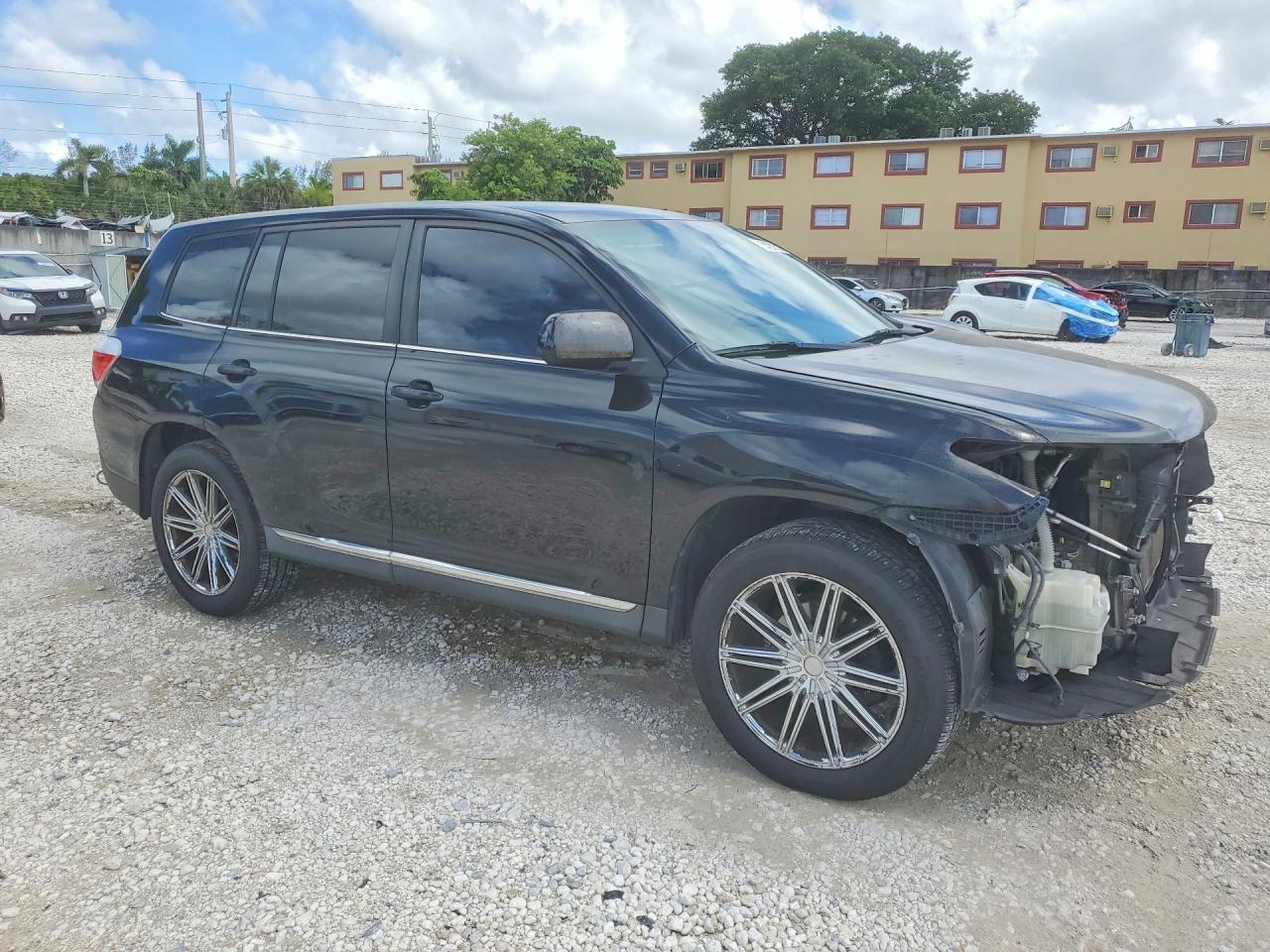 Toyota Highlander Base