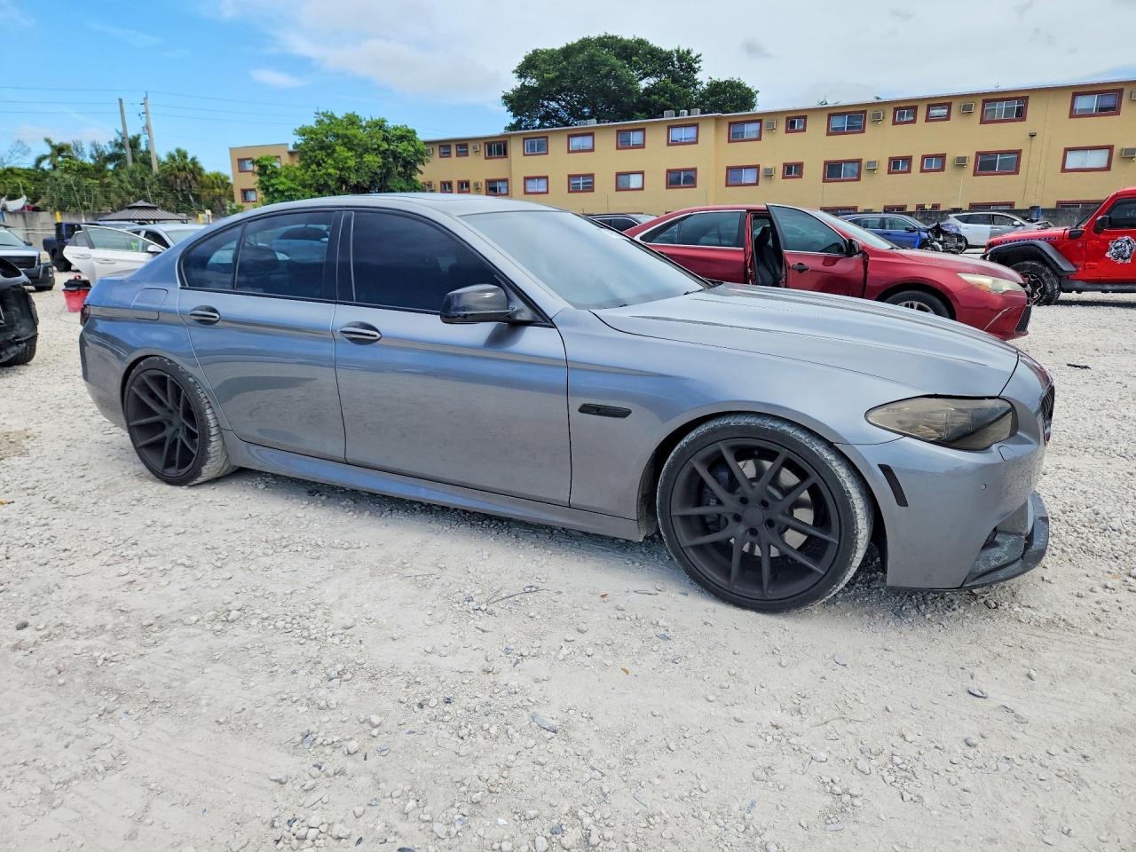 BMW 5 Series I