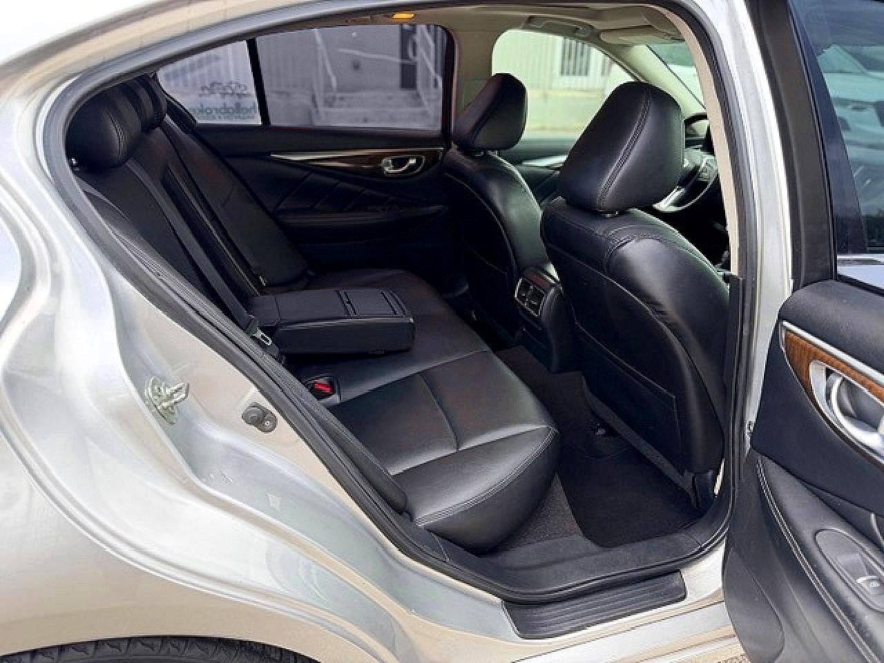 INFINITI Q50 2.0t L 2.0t Luxe