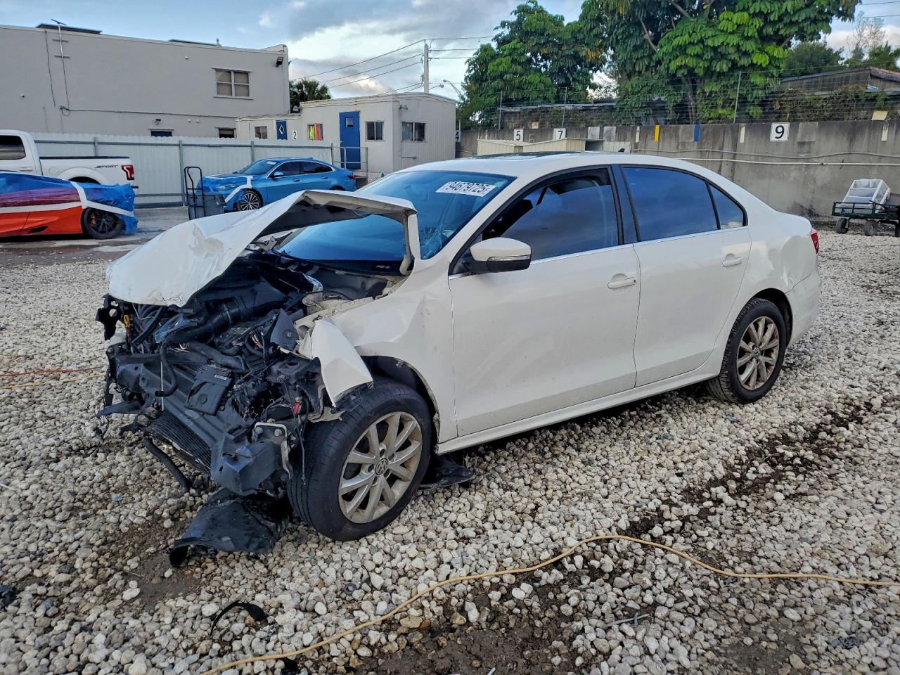 Salvage Volkswagen Jetta Image