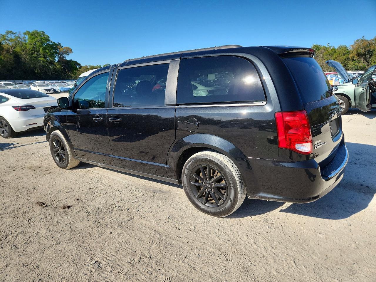 Dodge Caravan Gt