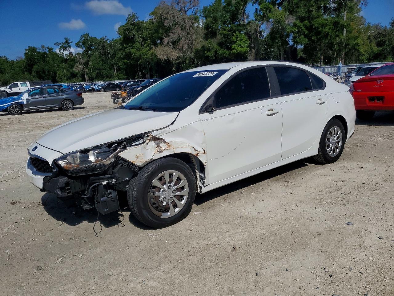 Salvage Kia Forte Image