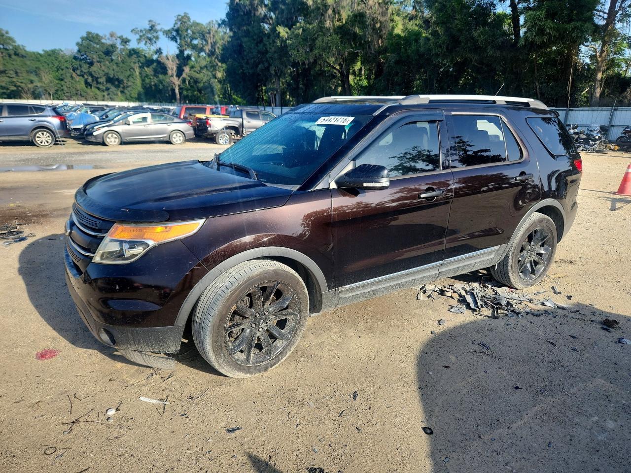 Salvage Ford Explorer Image