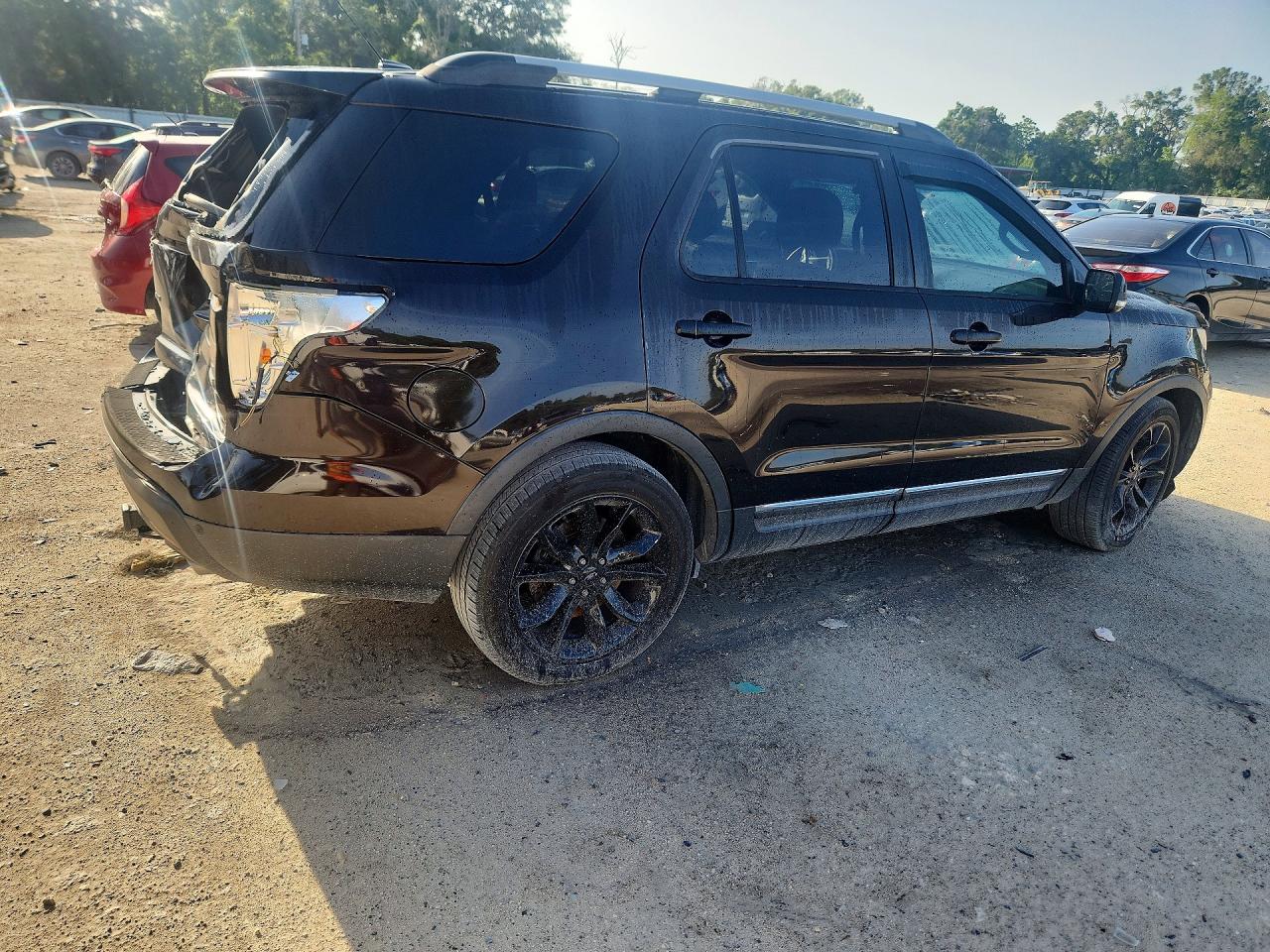 Ford Explorer Xlt