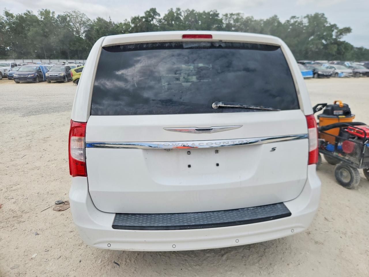 Chrysler Minivan S
