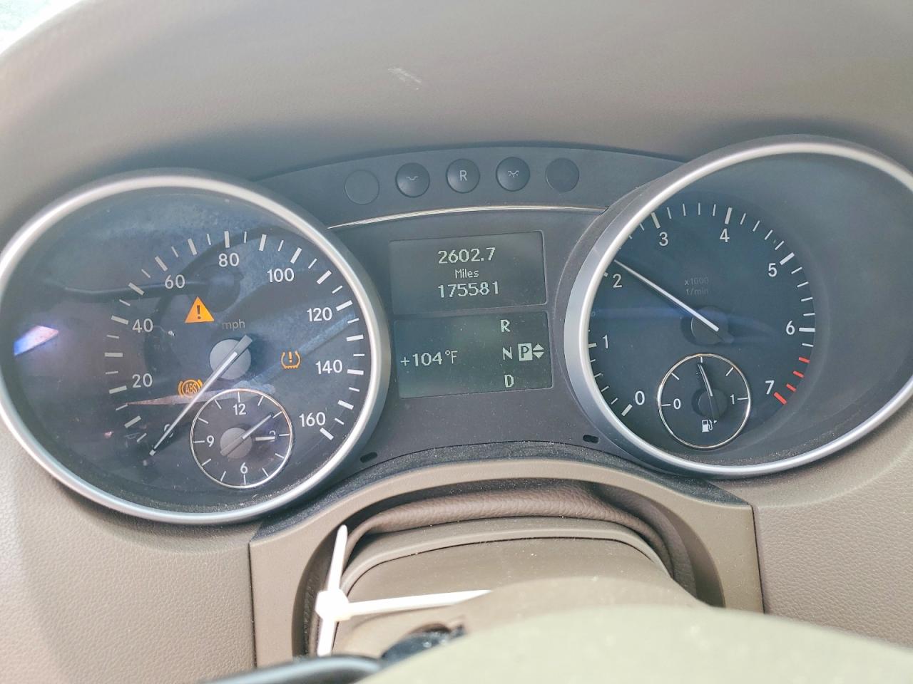 Mercedes-Benz M-Class 350