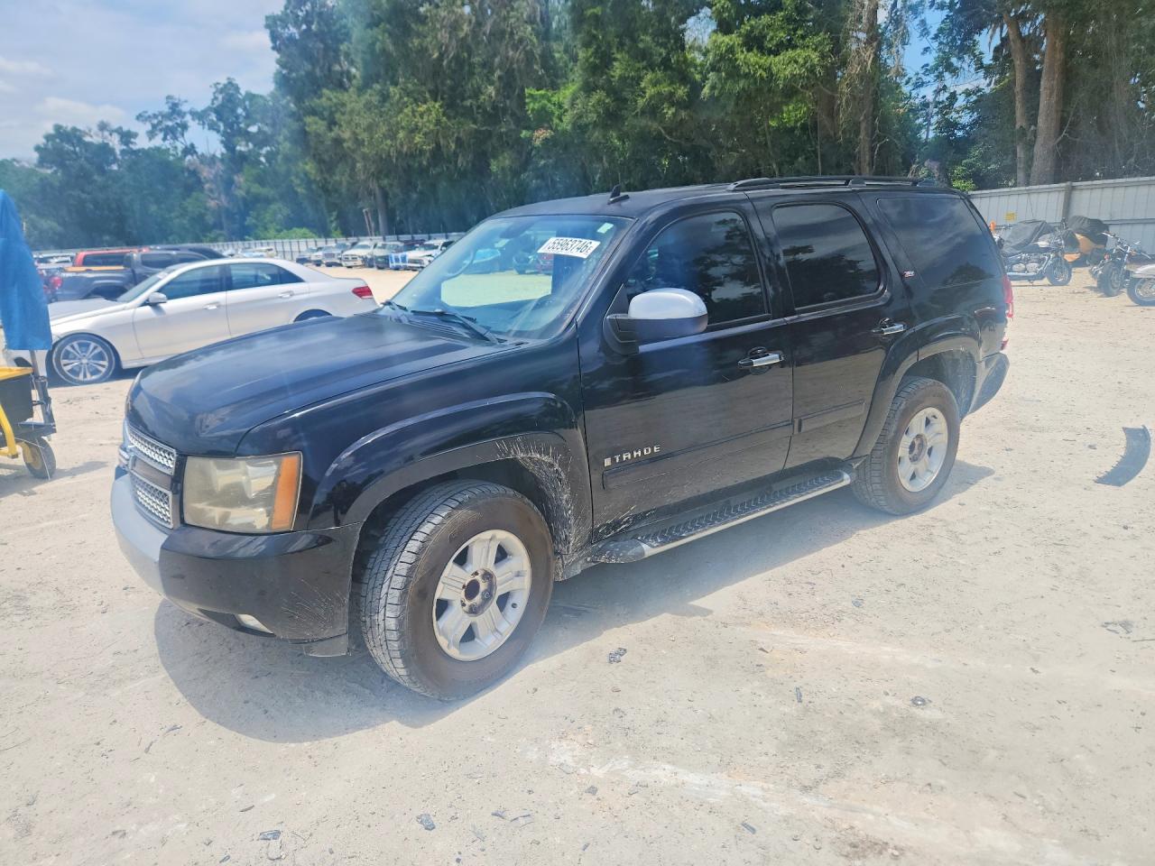 Salvage Chevrolet Tahoe Image
