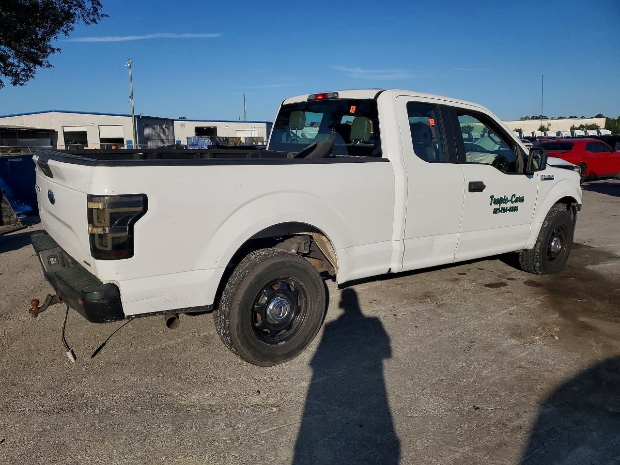Ford F-150 Super Cab