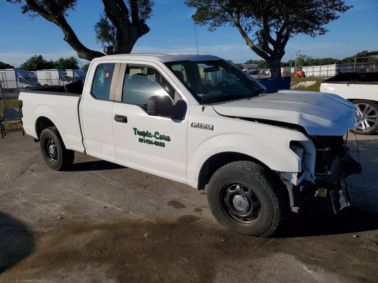 Ford F-150 Super Cab
