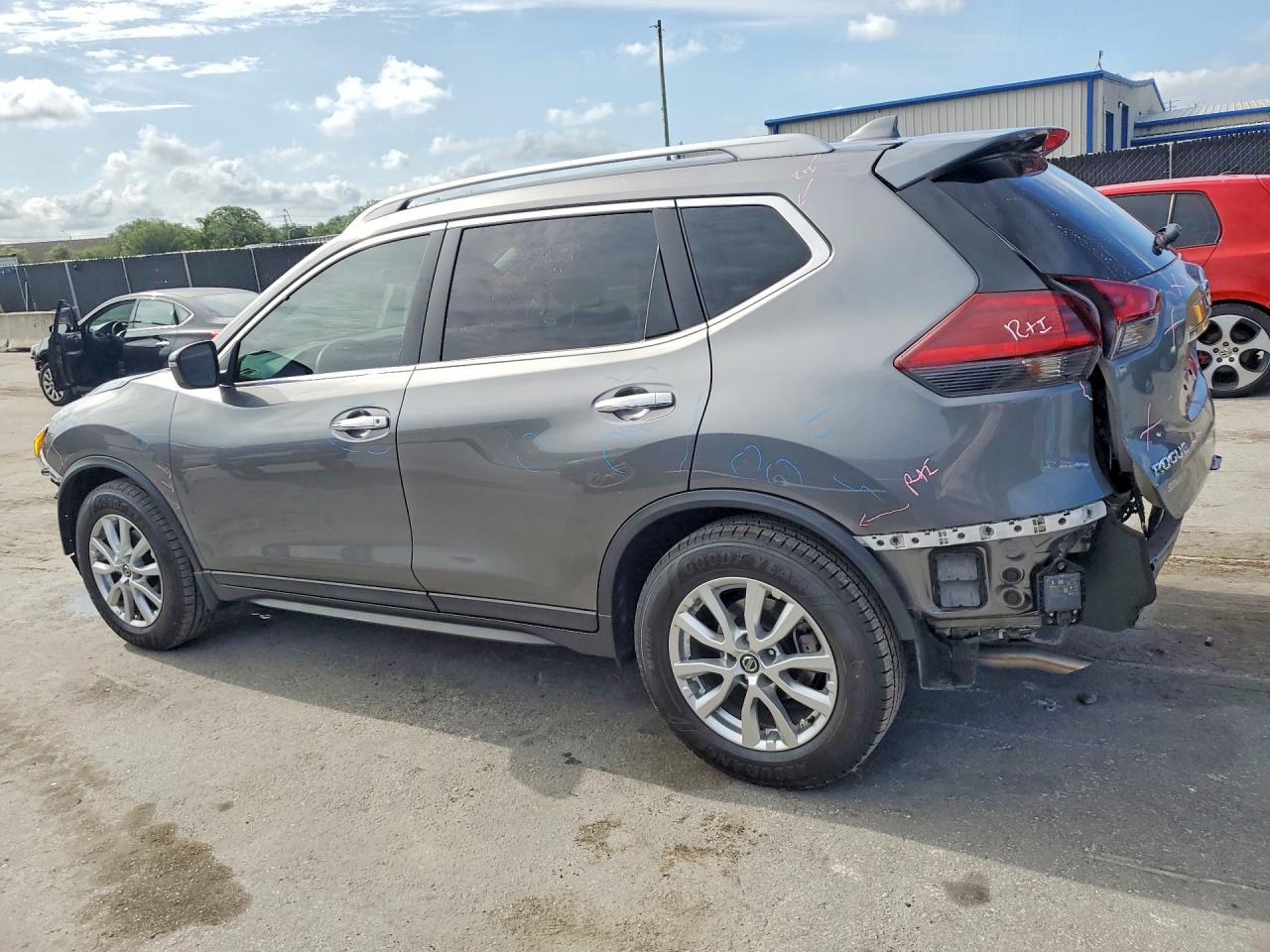 Nissan Rogue S