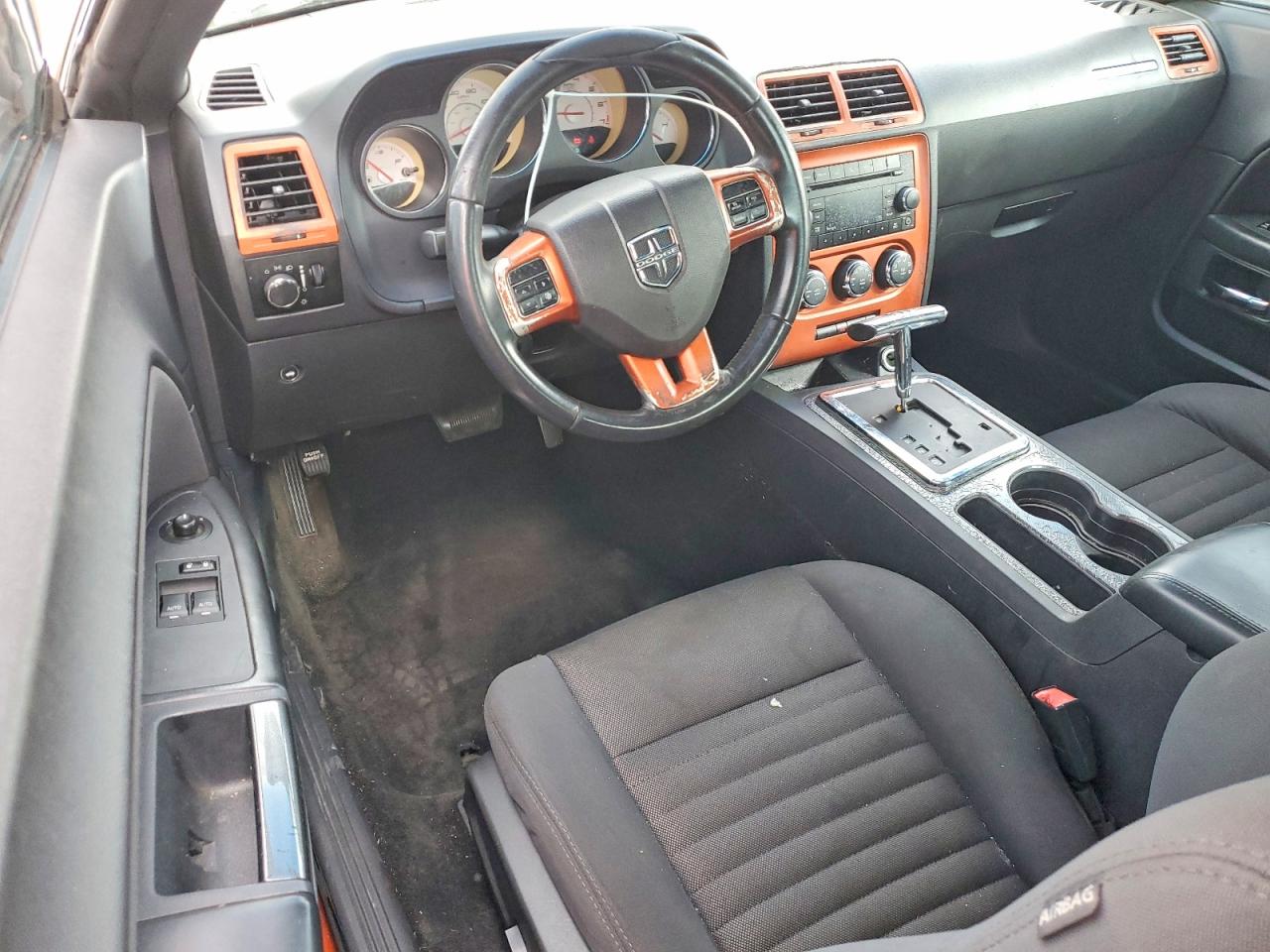 Dodge Challenger