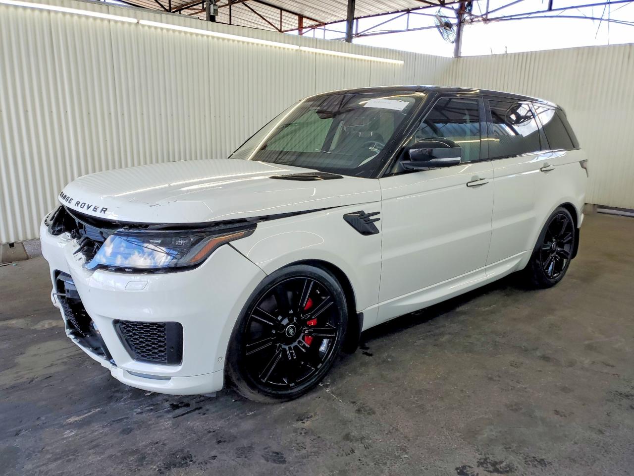 Salvage Land Rover Range Rover Image