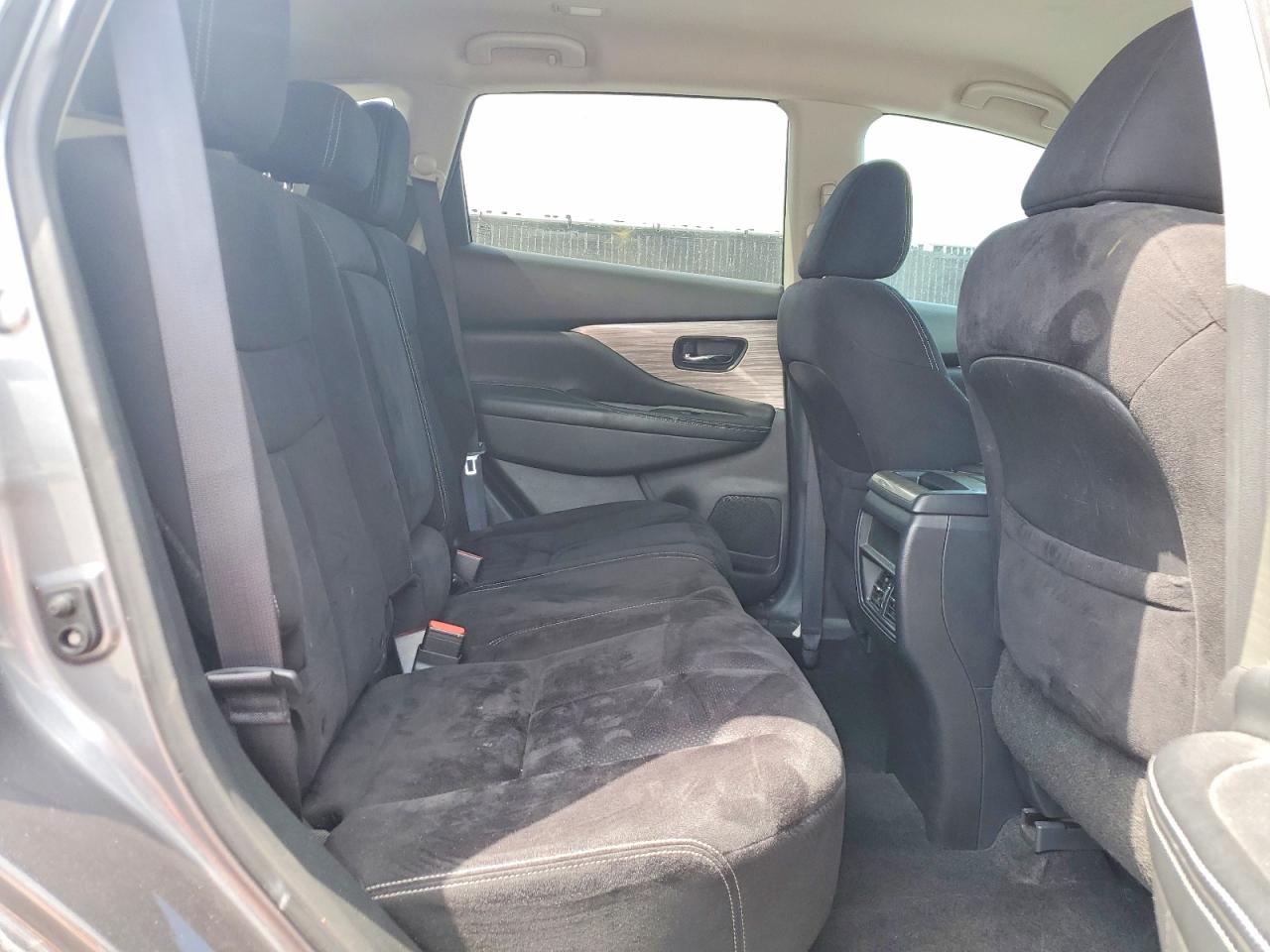 Nissan Murano S