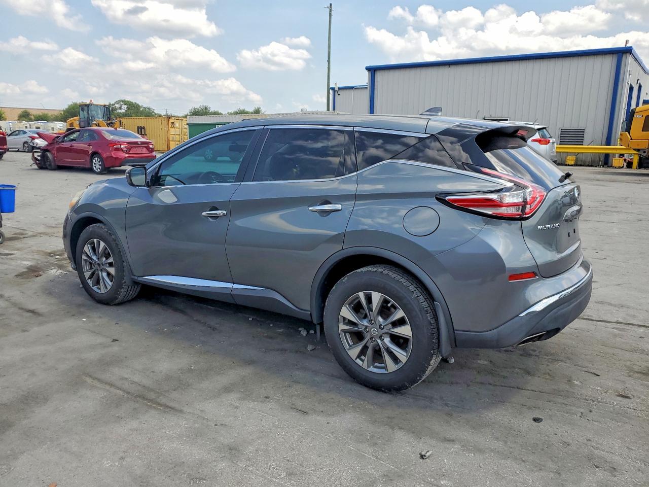 Nissan Murano S