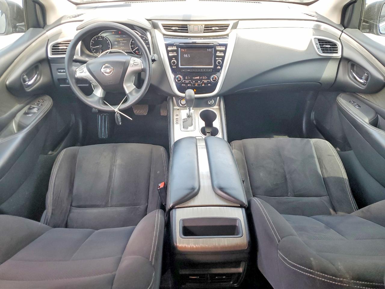 Nissan Murano S