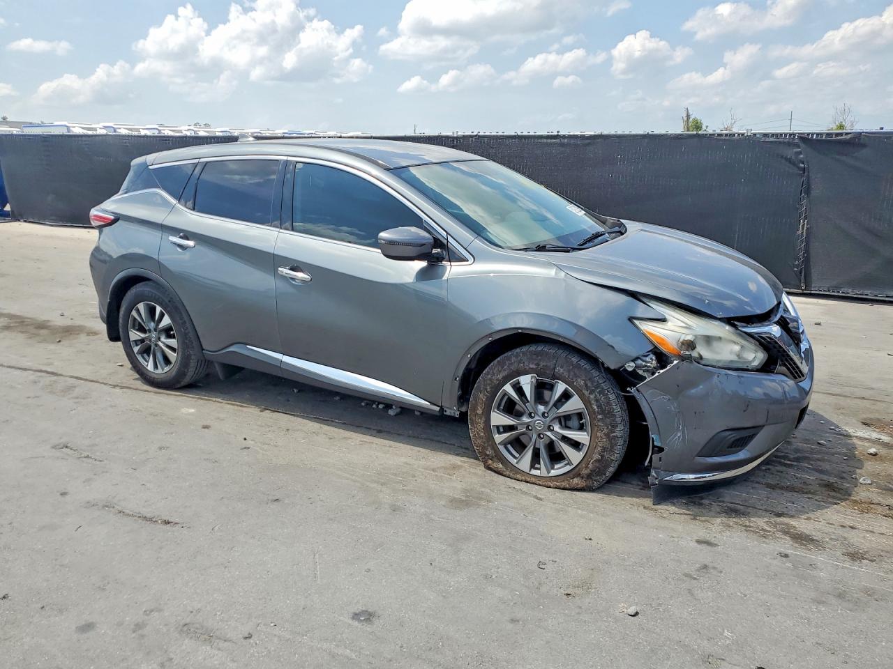 Nissan Murano S