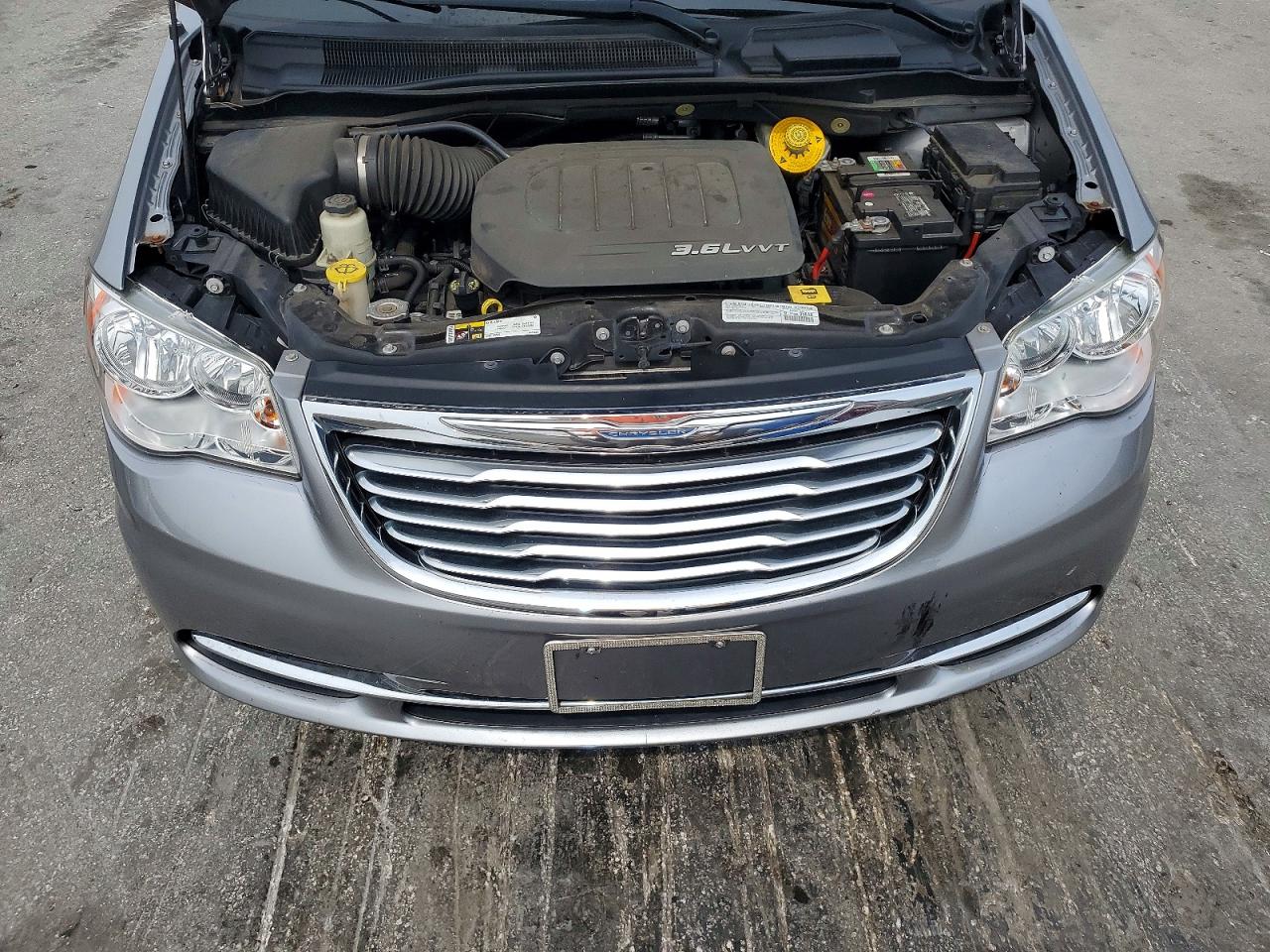 Chrysler Minivan Touring