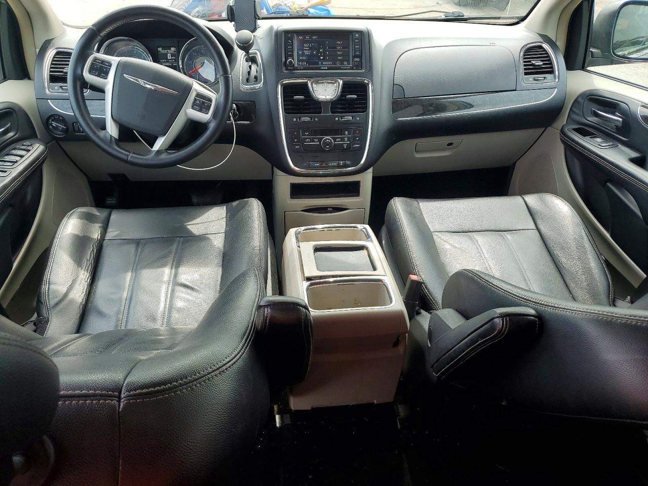 Chrysler Minivan Touring